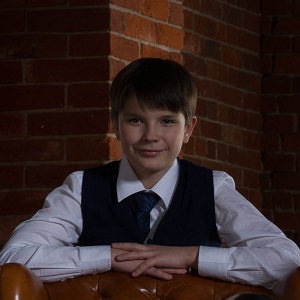 �������